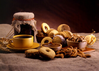 Bodegón de galletas para el desayuno
