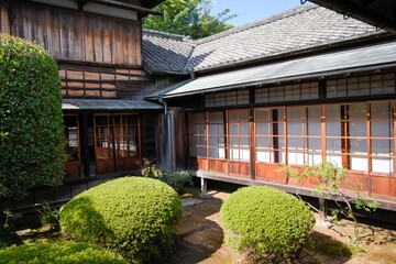 古き良き時代の木造住宅には懐かしい香りがあります