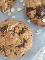 Oatmeal raisin cookies