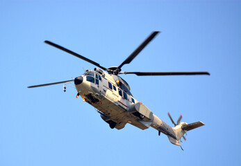 Helicóptero