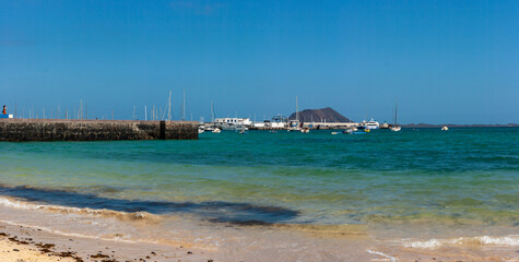 Fototapeta premium Hafen von Corralejo, Fuerteventura, Kanaren, Spanien