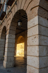 Fototapeta na wymiar Portal y entrada de la Plaza Mayor de Ocaña, Toledo