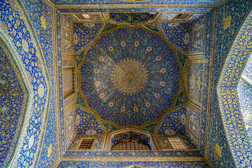 Fototapeta na wymiar Iran, floral mosaics on the ceiling of the Shah or Iman Mosque of Isfahan.