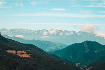 Obraz premium Mountain Lovers (Picos de Europa, Cantabria, Spain)