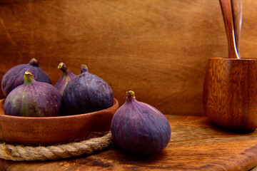 Black figs with a wooden background