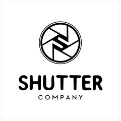 Shutter Lens Aperture with Initial S Negative Space for Photographer Photography Logo Design Inspiration