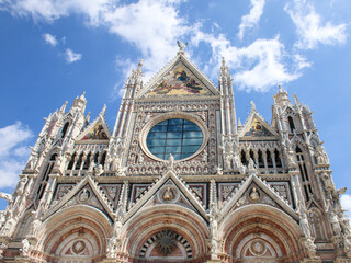 Fototapeta na wymiar Duomo di Siena, Tuscany, Italy