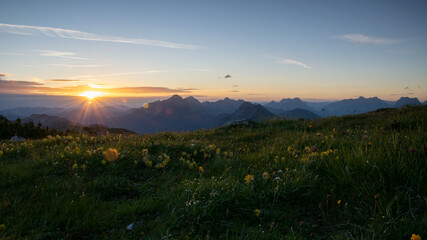 Sonnenaufgang über Liezen am Nazogl