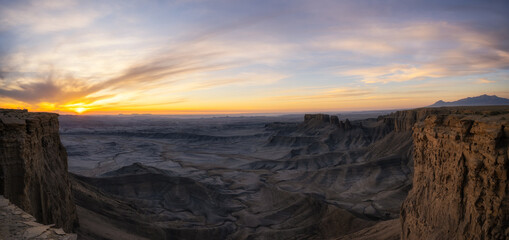 Panorama sunrise of Blue Valley from Skyline View in Utah