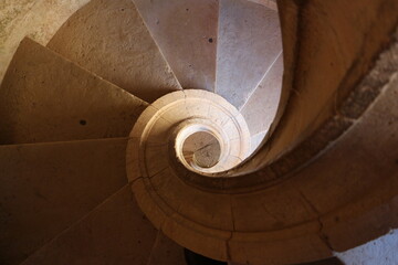Escada em caracol num convento do sec. XII em Portugal