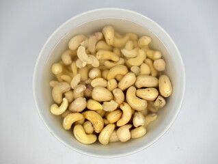 Cashew nuts soaked in water for 12 hours