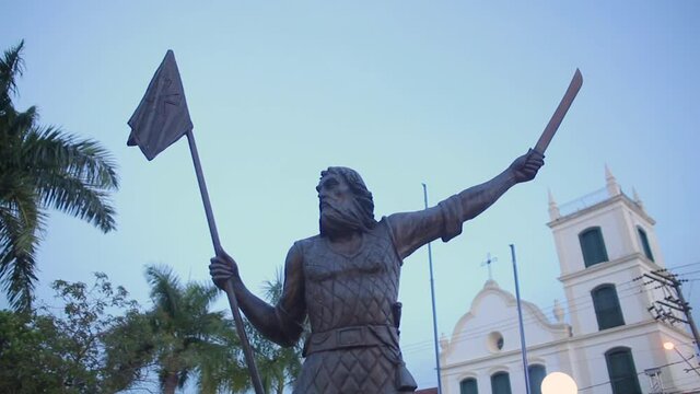Statues of Domingos Fernandes in Pra&ccedil;a da Independ&ecirc;ncia - Historical monument of the city of Itu, Sorocaba, S&atilde;o Paulo - Brazil