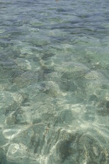 Obraz premium acqua cristallina con fondale sabbioso