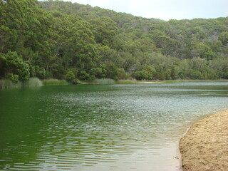 Obraz premium green lake in australia