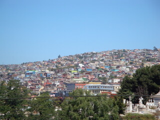 Fototapeta na wymiar valparaiso Chile. Colored houses