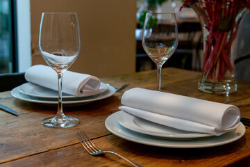 レストラン　テーブルセッティング