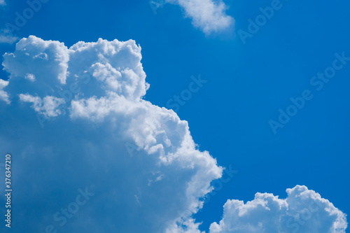 入道雲が広がる真夏の空 積乱雲 8月 背景素材 コピースペース Wall Mural Rummy Rummy