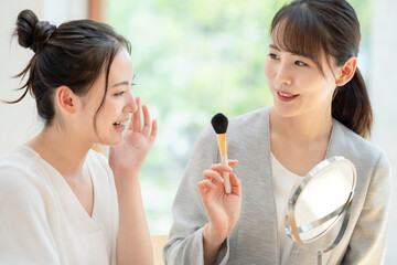 ビューティーアドバイザー　美容カウンセラー