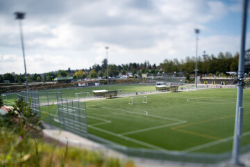 ティルトレンズを使いサッカーグランドをミニチュア風に写した写真　　　バンクーバー　ブリティッシュコロンビア　カナダ  © haseg77
