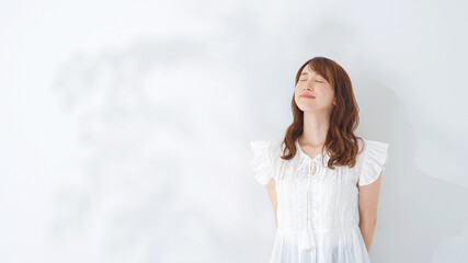 女性　イメージ