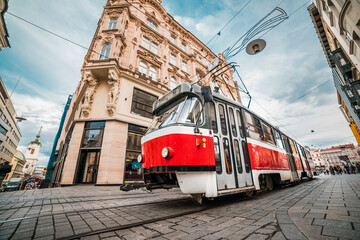 Naklejka premium Tipico Vecchio Tram