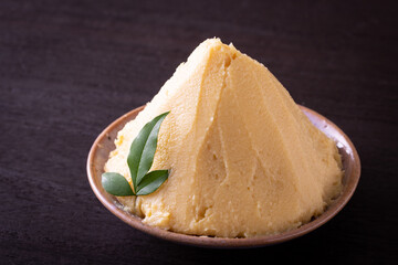 日本の伝統的な調味料、白味噌