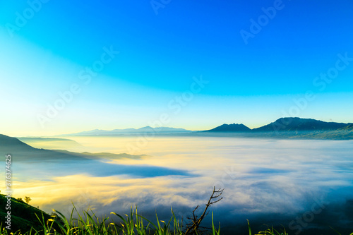 絶景雲海風景 最高に美しい天空の絶景風景 日の出の輝きを浴びる雲海 日本 熊本県 阿蘇年superb View Seascapethe Most Beautiful View Of The Sky Sea Of Clouds In The Brilliance Of Sunrise Japan Kumamoto Prefecture Aso Wall Mural Korokichikun 絶景雲海風景 最高に美しい天空の絶景風景 日の出の輝きを浴びる雲海 日本 熊本県 阿蘇年superb View Seascapethe Most Beautiful View Of The Sky Sea Of Clouds In The Brilliance Of Sunrise Japan Kumamoto Prefecture Aso Wall Mural Korokichikun