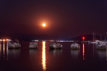 moonrise over the sea