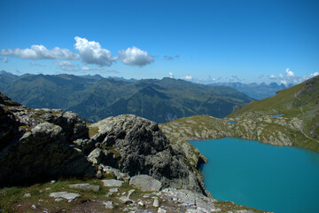 Alpiner Bergsee auf dem Pizol in der Schweiz 7.8.2020