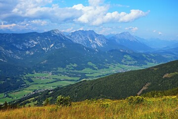 Fototapeta na wymiar Austrian Alps-view on the massif of Dachstein from Planai