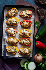 Bell peppers with minced meat and cheese