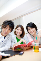 大学生イメージ