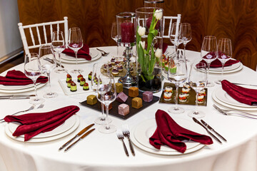 Catering, server tables for bonquet