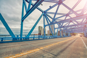 Fototapeta na wymiar John T. Alsop Jr. Bridge in Jacksonville, Florida