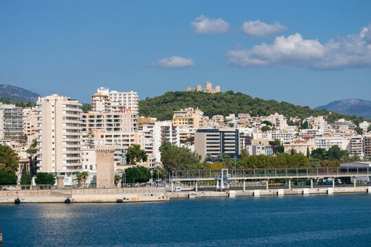 castillo de Bellver y puerto de Palma. Palma, Mallorca,islas Baleares, Spain
