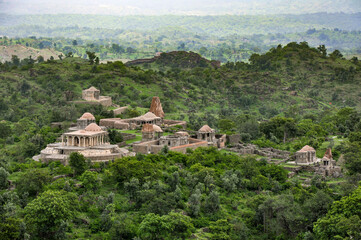 Fototapeta na wymiar panoramic view of the ancient temple in india 