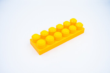 Colorful​ Plastic​ block​ toy​ for​ play​ and​ Learn​