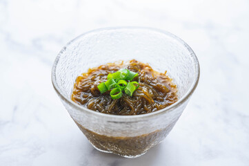 もずく酢　沖縄もずく