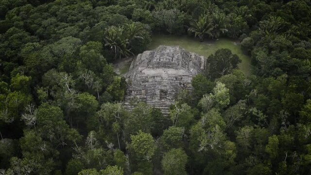 Zona Arqueol&oacute;gica Chacchoben Quintana Roo 