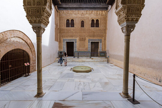 AlAndalus Bilder Durchsuchen 3,480 Archivfotos, und