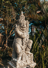 Fototapeta na wymiar Tempel in Ubud Bali