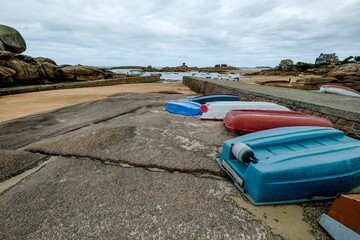 Fototapeta na wymiar Scenery in Brittany France with the Ocean and different types of Boats