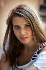 Naklejka premium Young and beautiful