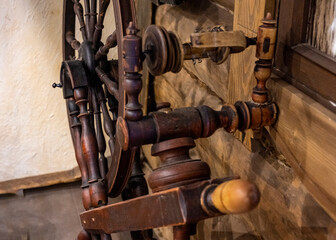 household items of the northern people made of wood