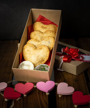 Empanadas Con Forma De Corazón Amor Y Amistad