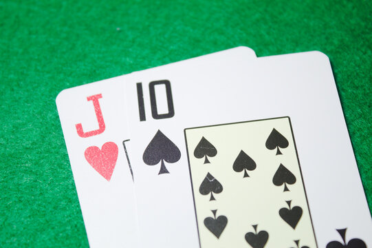 Cartas de baralho para divers&atilde;o e lazer