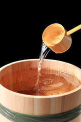 樽に入った日本酒のイメージ