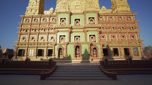 Wat Maha That Wachiramongkol (Wat Bang Thong), a famous temple in Krabi Province