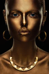 Wanddecoratie Zwart goud portret van een mooie sexy blonde meid met correcte gelaatstrekken kunstzinnig bedekt met goudverf  © Alexander