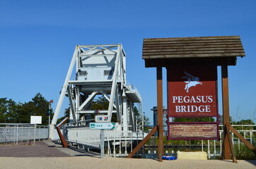 Le pont 